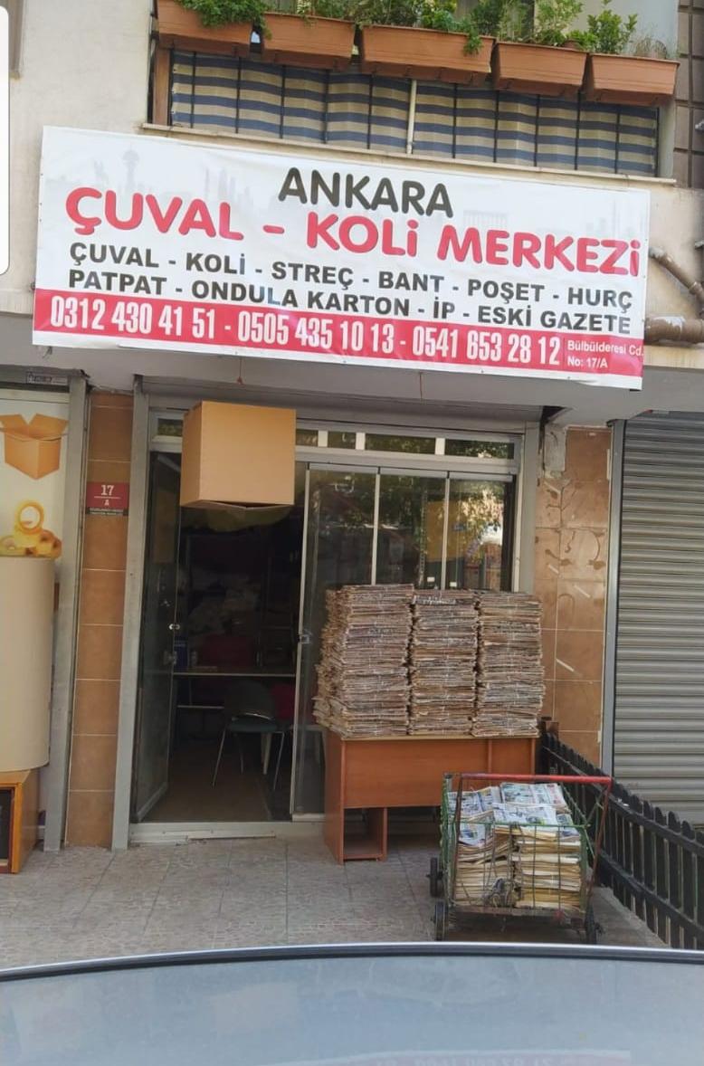 Ankara Çankaya koli alım satım işleri, moloz çuvalı satışı, saman çuvalı satışı, streç alım satımı, boş koli, taşınma kolisi, bant çeşitleri, rulo karton, baloncuk naylon, kağıt bant, ramazan kolisi, ambalaj ipi satışı, eldiven çeşitleri satışı, taşınma ipi satışı, eski gazete çeşitleri, sıfır kağıt satışı, cephe örtüsü satışı, naylon branda satışı, maskeleme bandı satışı, çay sergisi, gölgelik sistemleri satışı, boyacı naylonu satışı, ucuz çuval çeşitleri, moloz çuvalı, sıfır çuval, 50/80 çuval satışı, un çuvalı satışı, yem çuvalı satışı, şeker çuvalı satışı, eşya taşıma çuvalı satışı, hafriyat çuvalı satışı, soğan çuvalı satışı, evrak çuvalı satışı, pirinç çuvalı satışı, polipropilen çuvalı satışı, kanaviçe çuvalı satışı, sel çuvalı satışı, kum çuvalı satışı, cıvata çuvalı satışı ve gübre çuvalı satış hizmetleri verilmektedir.
Koli alım satım işlerinden melez çuvalı, saman çuvalı ve streç alım satımına kadar geniş bir ürün yelpazesinde hizmet sunan firmamız, baş koli, taşınma kolisi, bant çeşitleri, rulo karton, baloncuk naylon, kağıt bant gibi ambalaj ihtiyaçlarınızı karşılamak için en uygun çözümleri sunmaktadır. Ayrıca, ramazan kolisi, ambalaj ipi, eldiven çeşitleri, taşınam ipi gibi ihtiyaçlarınıza yönelik çözümler de sunmaktayız. Eski gazete çeşitleri, sıfır kağıt, cephe örtüsü, naylon branda, maskeleme bandı gibi ürünlerle de geniş bir yelpazede hizmet sunmaktayız. Çeşitli boyutlarda ucuz çuval çeşitleri, moloz çuvalı, 50/80 çuval ve çeşitli tarım ürünleri için özel tasarlanmış çuvallar da bulunmaktadır. Un, yem, şeker, eşya taşıma, hafriyat, soğan, evrak, pirinç, polipropilen, kanaviçe, sel, kum, cıvata ve gübre çuvalları gibi farklı amaçlar için uygun çuvallarla müşterilerimizin ihtiyaçlarına cevap veriyoruz. Kaliteli ürünler ve müşteri memnuniyeti odaklı hizmet anlayışımızla sizlere en iyi hizmeti sunmak için buradayız.