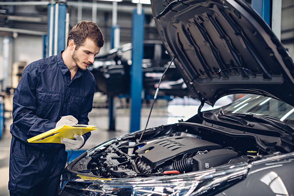 Muğla Menteşe oto motor yenileme işleri, oto rektefiye hizmeti, araç revizyon hizmeti, araç motorları bakım onarımı, oto arıza tespiti, oto arıza onarımı, araç bakım hizmetleri verilmektedir. Firmamız, oto motor yenileme işleri, oto rektefiye hizmeti, araç revizyon hizmeti, araç motorları bakım onarımı, oto arıza tespiti, oto arıza onarımı ve araç bakım hizmetleri gibi geniş bir yelpazede hizmet sunmaktadır. Deneyimli ve uzman teknisyenlerimiz, en son teknoloji ve ekipmanları kullanarak müşterilerimize güvenilir ve kaliteli hizmetler sunmaktadır. Oto motor yenileme ve rektefiye hizmetiyle araçlarınızın motorlarını güçlendiriyor ve performansını artırıyoruz. Araç revizyon hizmetimizle, araçlarınızın genel durumunu değerlendiriyor ve ihtiyaç duyulan bakım ve onarımları gerçekleştiriyoruz. Araç motorları bakım onarımı ve oto arıza tespiti ile araçlarınızın motor sorunlarını tespit ediyor ve gerekli müdahaleleri yapıyoruz. Ayrıca, genel araç bakım hizmetlerimizle araçlarınızın uzun ömürlü ve güvenli bir şekilde kullanılmasını sağlıyoruz. Müşteri memnuniyetini ön planda tutarak, her adımda kalite ve güvenilirlikten ödün vermeden çalışıyoruz. Araçlarınızın bakımı ve onarımı konusunda profesyonel bir destek almak için bize ulaşın. Size en uygun çözümleri sunmak ve araçlarınızın en iyi şekilde çalışmasını sağlamak için sabırsızlanıyoruz.
